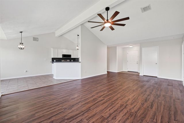 9104 Dolphin Circle, Texas City, TX 77591