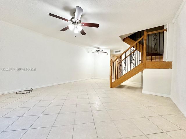 8650 SW 67th Ave 1032, Pinecrest, FL 33143