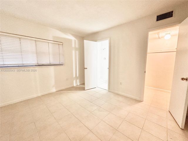 8650 SW 67th Ave 1032, Pinecrest, FL 33143