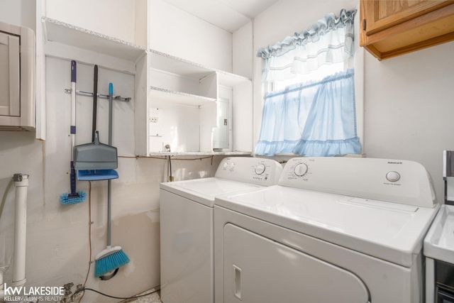 14358 Hendricks Avenue, Warren, MI 48089