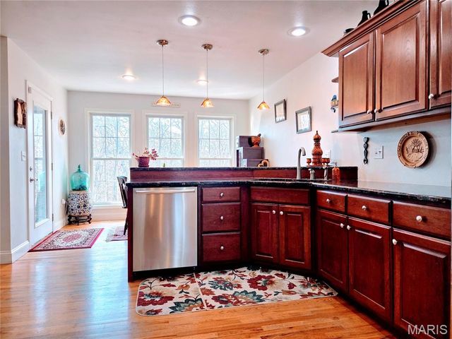 10535 Limestone Lane, Rolla, MO 65401