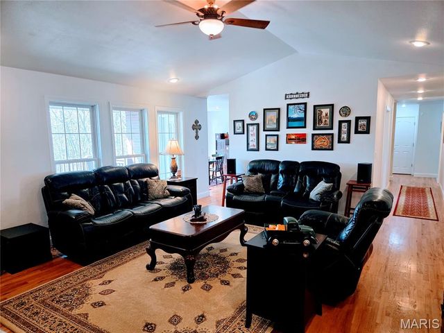 10535 Limestone Lane, Rolla, MO 65401