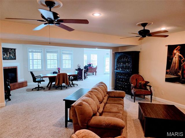 10535 Limestone Lane, Rolla, MO 65401