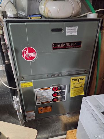 10535 Limestone Lane, Rolla, MO 65401