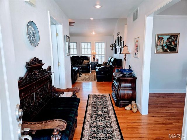 10535 Limestone Lane, Rolla, MO 65401