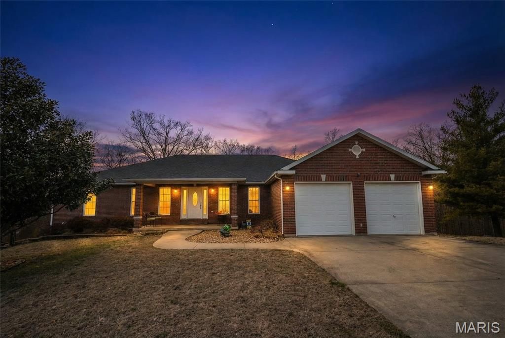 10535 Limestone Lane, Rolla, MO 65401