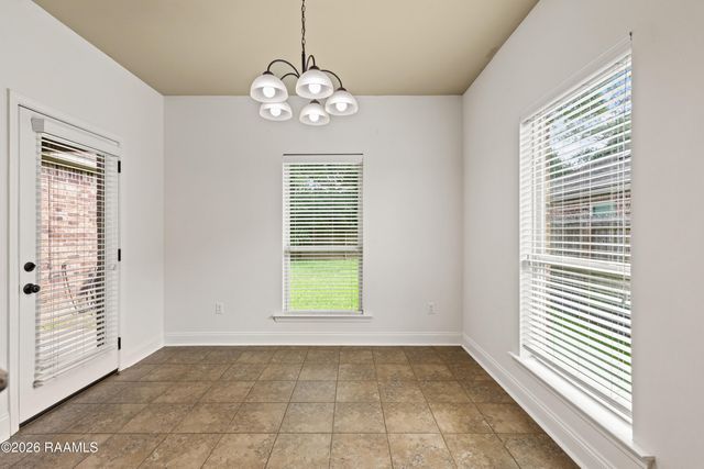 507 Flanders Ridge Drive, Youngsville, LA 70592