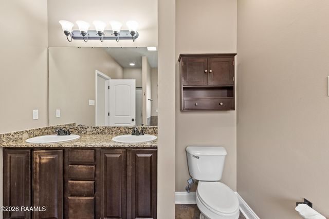 507 Flanders Ridge Drive, Youngsville, LA 70592