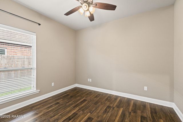 507 Flanders Ridge Drive, Youngsville, LA 70592