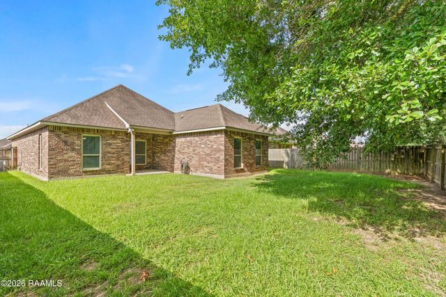 507 Flanders Ridge Drive, Youngsville, LA 70592
