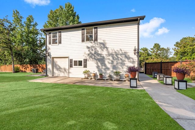 8504 Prince William Court, Montgomery, TX 77316