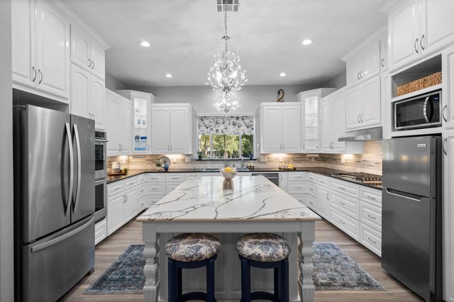 8504 Prince William Court, Montgomery, TX 77316