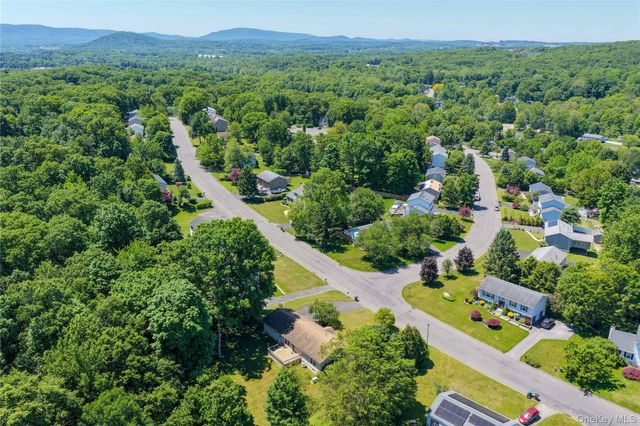 21 Maine Drive, Newburgh, NY 12550
