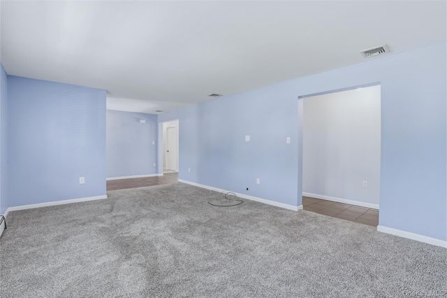 21 Maine Drive, Newburgh, NY 12550