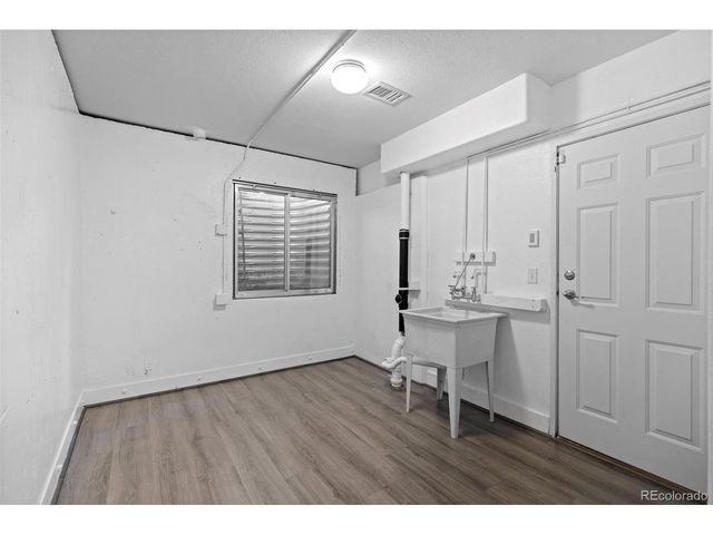 1386 S Danube Ct 104, Aurora, CO 80017