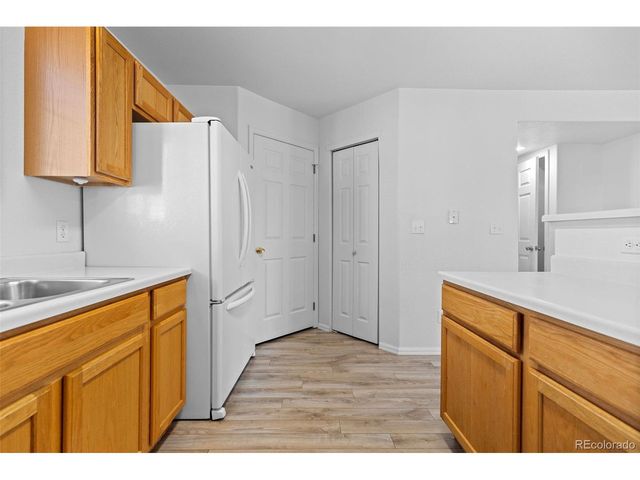 1386 S Danube Ct 104, Aurora, CO 80017
