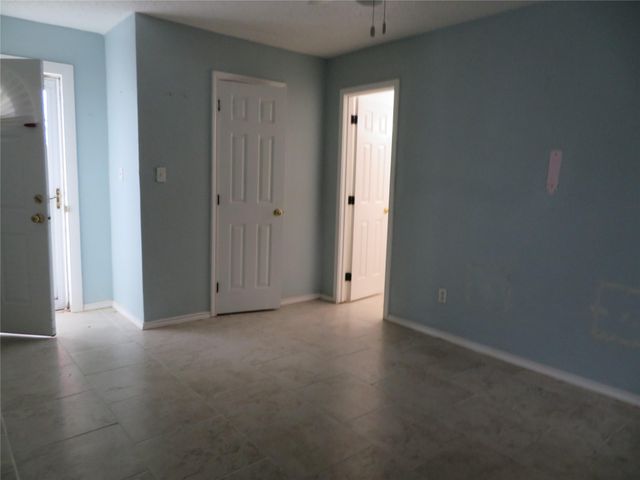3135 Golfcrest Boulevard, Houston, TX 77087
