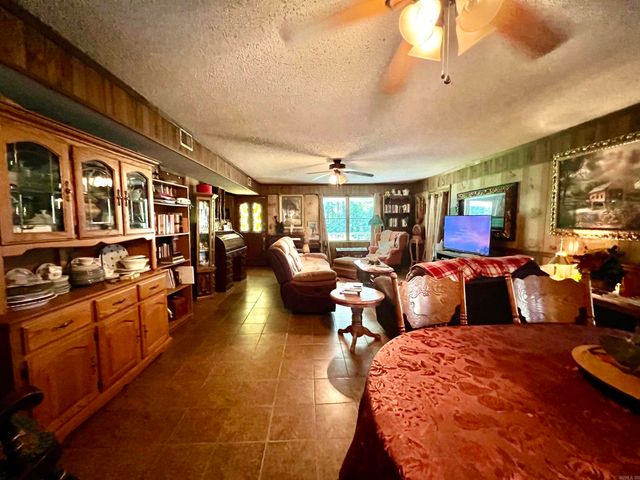 507 Edwardian Lane, Jonesboro, AR 72401
