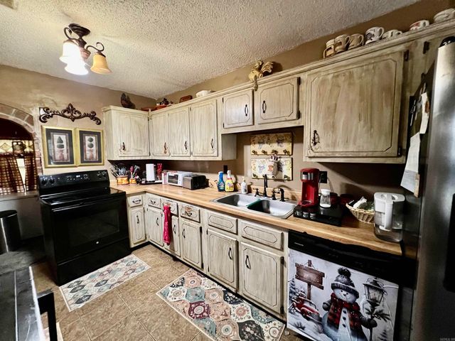 507 Edwardian Lane, Jonesboro, AR 72401