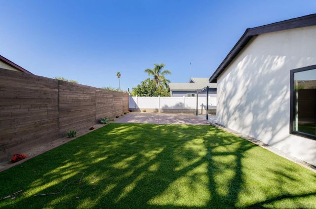 8667 Cetus Rd, San Diego, CA 92126