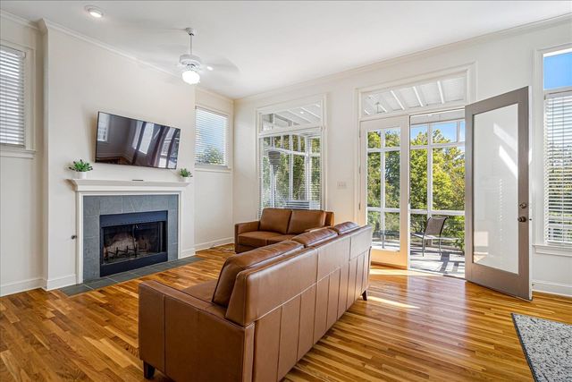 844 HARBOR ISLE CIR E, Memphis, TN 38103