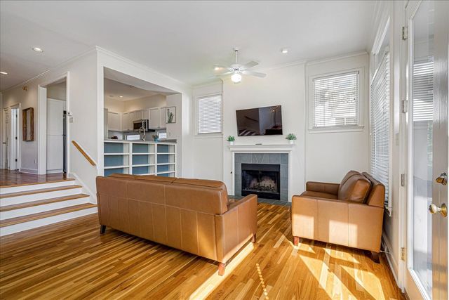 844 HARBOR ISLE CIR E, Memphis, TN 38103