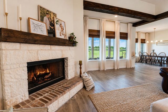1530 County Road 200, Valley View, TX 76272