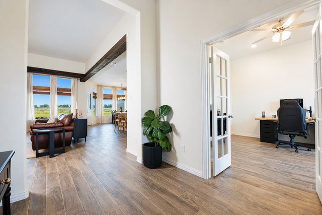 1530 County Road 200, Valley View, TX 76272