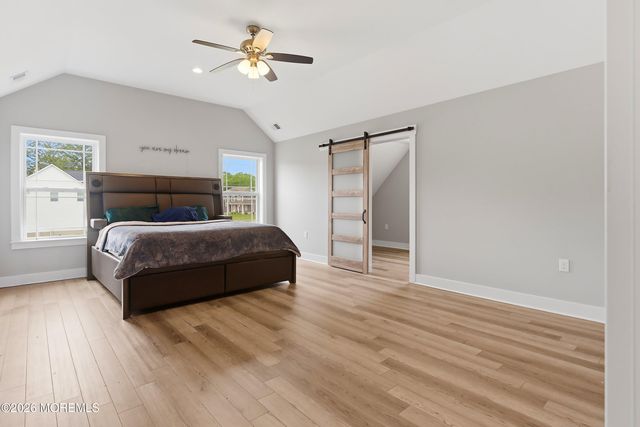 681 Lake Barnegat Drive N, Lanoka Harbor, NJ 08734