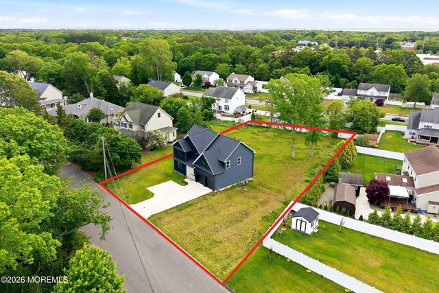 681 Lake Barnegat Drive N, Lanoka Harbor, NJ 08734