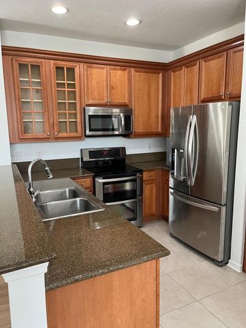 9065 Preston Place 16202, Tamarac, FL 33321