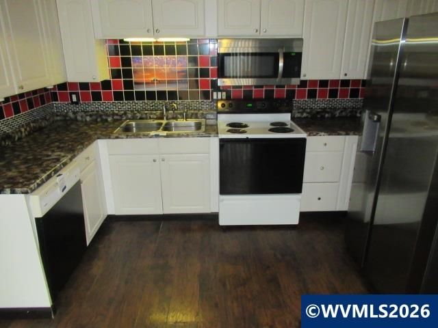 4748 Paul Ct NE, Salem, OR 97305