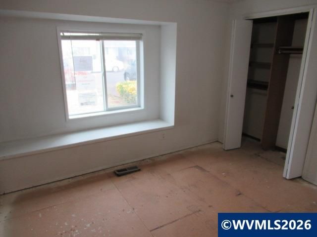 4748 Paul Ct NE, Salem, OR 97305