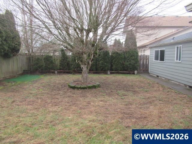 4748 Paul Ct NE, Salem, OR 97305