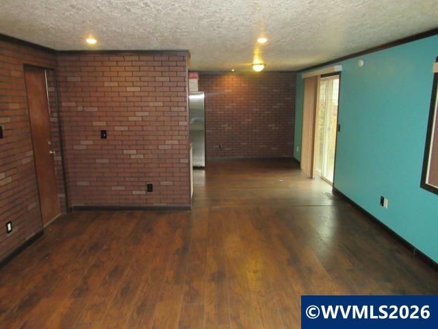 4748 Paul Ct NE, Salem, OR 97305