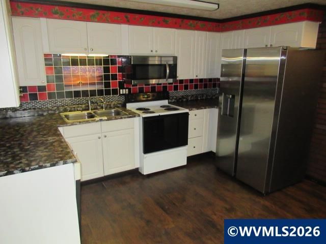 4748 Paul Ct NE, Salem, OR 97305