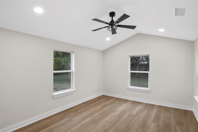 3500 S 4th Street, Waco, TX 76706