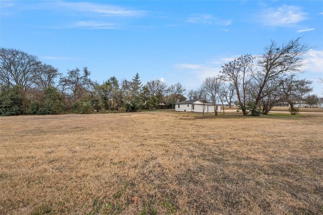 3500 S 4th Street, Waco, TX 76706