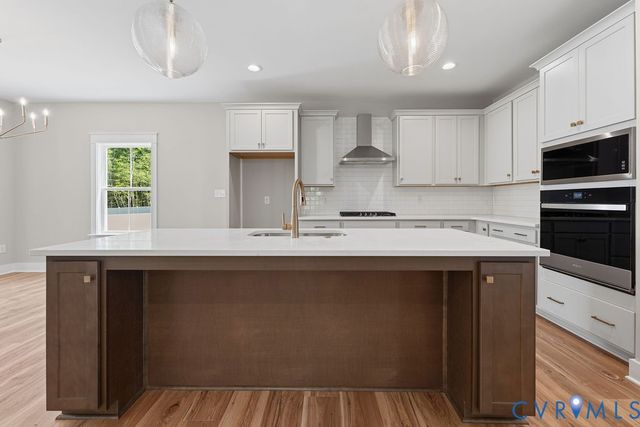 8590 Leanne Ln, Mechanicsville, VA 23116