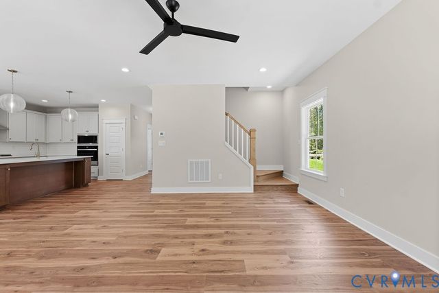 8590 Leanne Ln, Mechanicsville, VA 23116