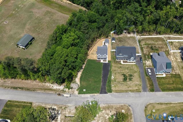8590 Leanne Ln, Mechanicsville, VA 23116