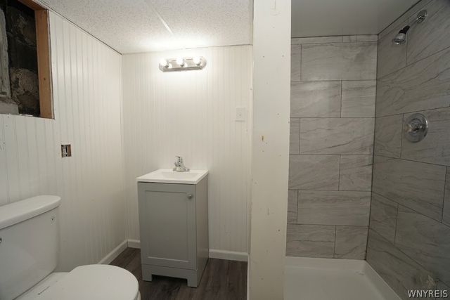 138 East Hazeltine Avenue, Tonawanda, NY 14217