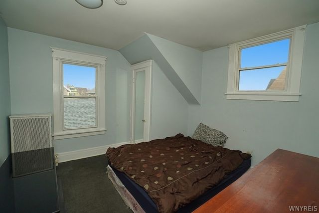 138 East Hazeltine Avenue, Tonawanda, NY 14217