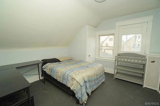 138 East Hazeltine Avenue, Tonawanda, NY 14217