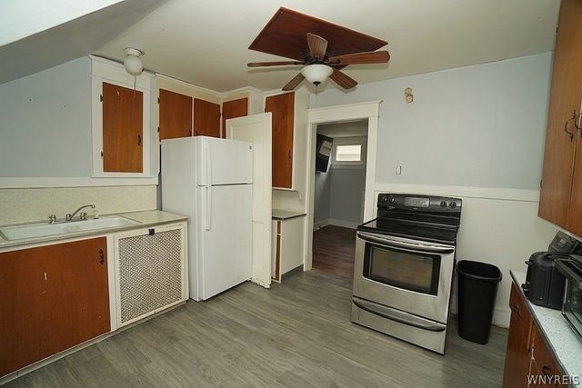 138 East Hazeltine Avenue, Tonawanda, NY 14217