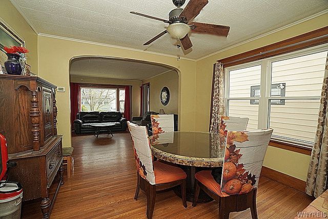 138 East Hazeltine Avenue, Tonawanda, NY 14217