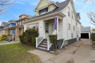 138 East Hazeltine Avenue, Tonawanda, NY 14217