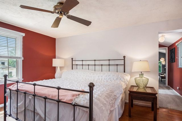 1753 Breton Road, Grand Rapids, MI 49506