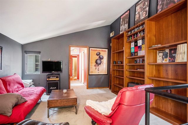 1753 Breton Road, Grand Rapids, MI 49506