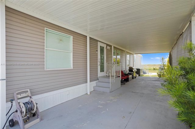 740 NW 219th Avenue, Pembroke Pines, FL 33029